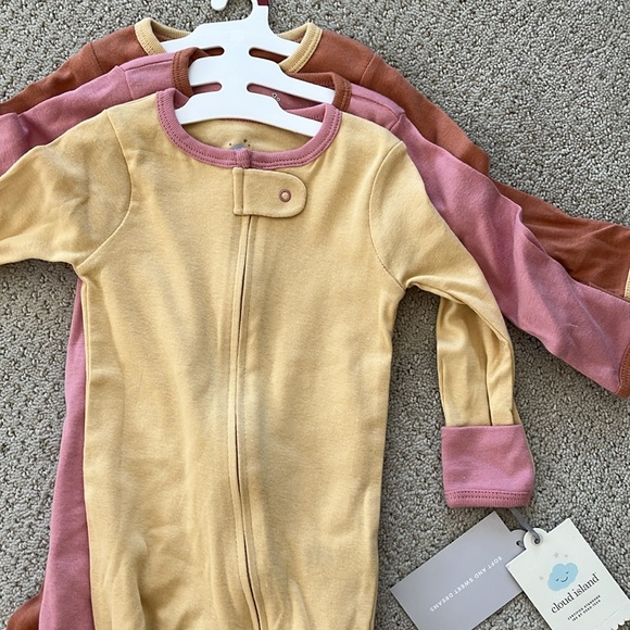 NWT cloud island pajamas - Picture 2 of 3